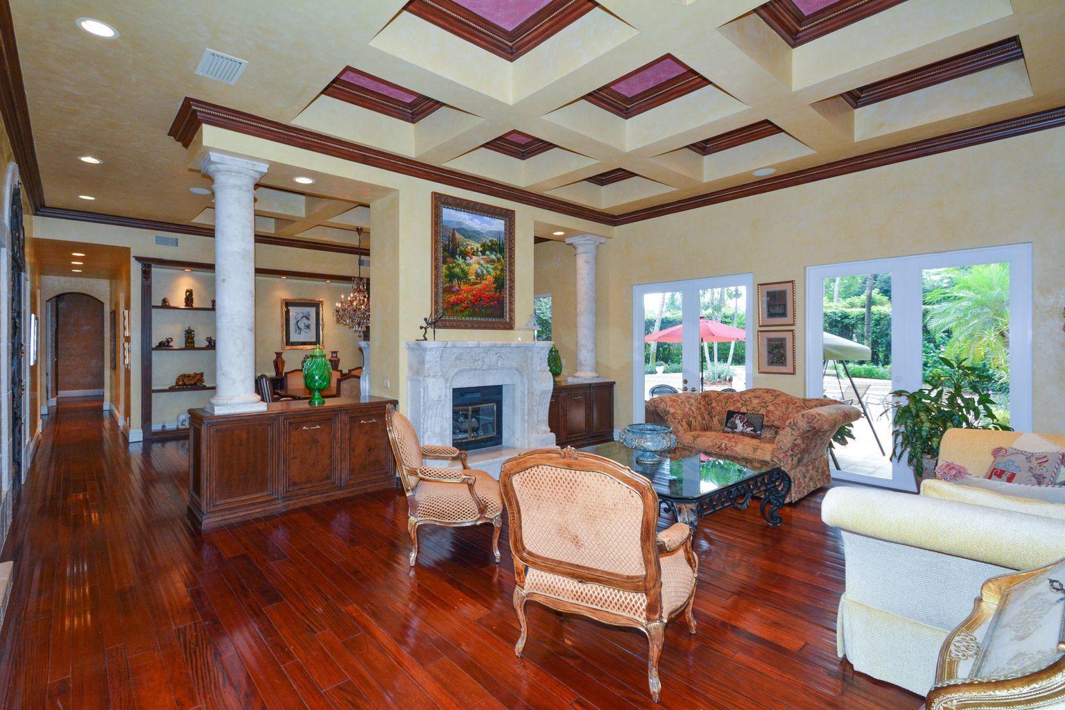 3020 Andrews Place Boca Raton, FL 33434 - Photo 5 of 35 and5