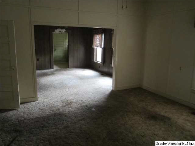 655 Rose Avenue Alexander City, AL 35010 - Photo 3 of 21
