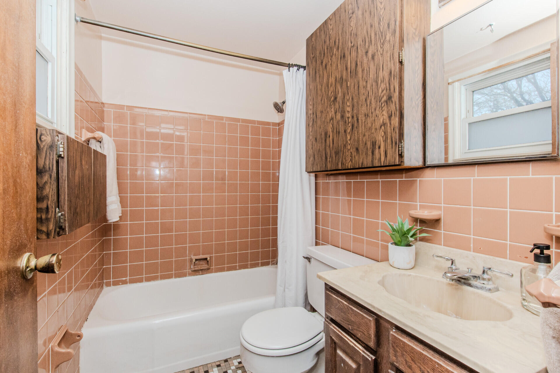 539 South Sheldon Road Plymouth, MI 48170 - Photo 36 of 54 35b
