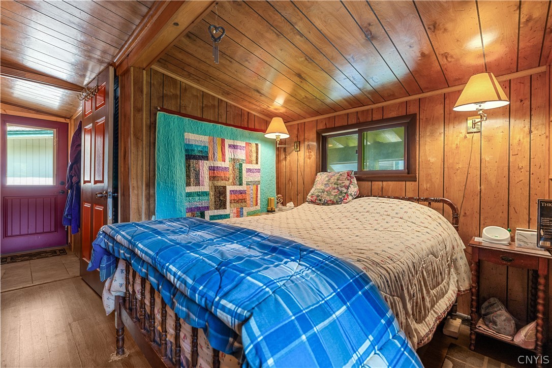 253 Silverstone Road Russia, NY 13438 - Photo 8 of 40