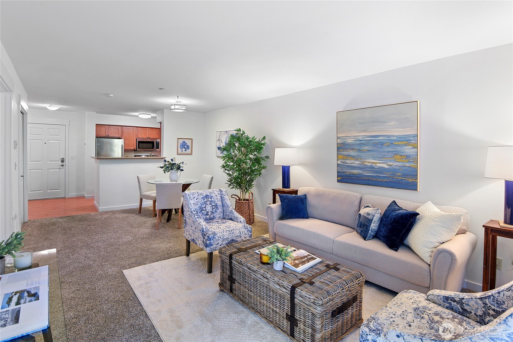 300 High School Road Northeast, Unit 314 Bainbridge Island, WA 98110 - Photo 23 of 36 a living room with furniture and a rug
