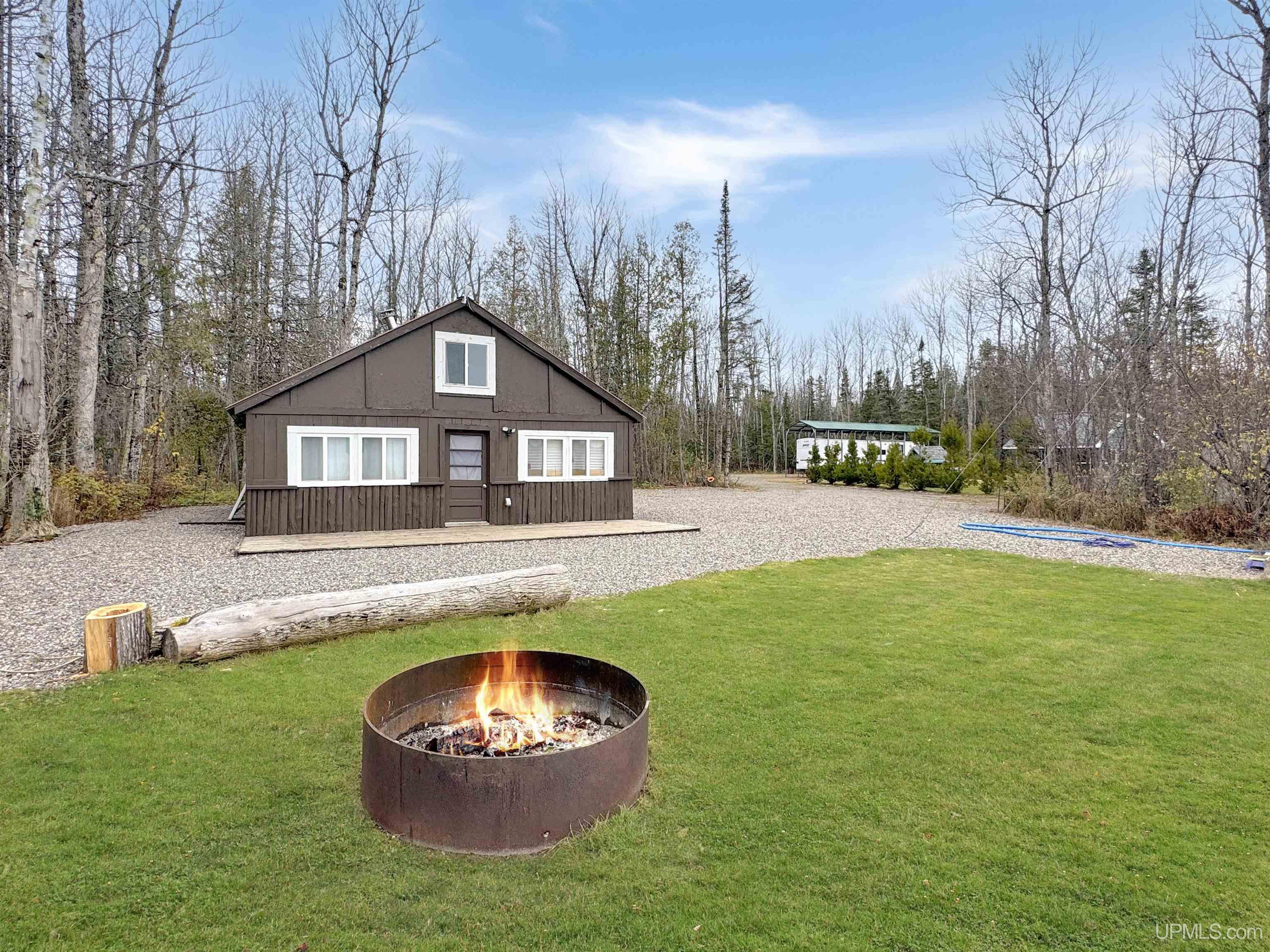 234 West Lake Emily Road Iron River, MI 49935 - Photo 15 of 18