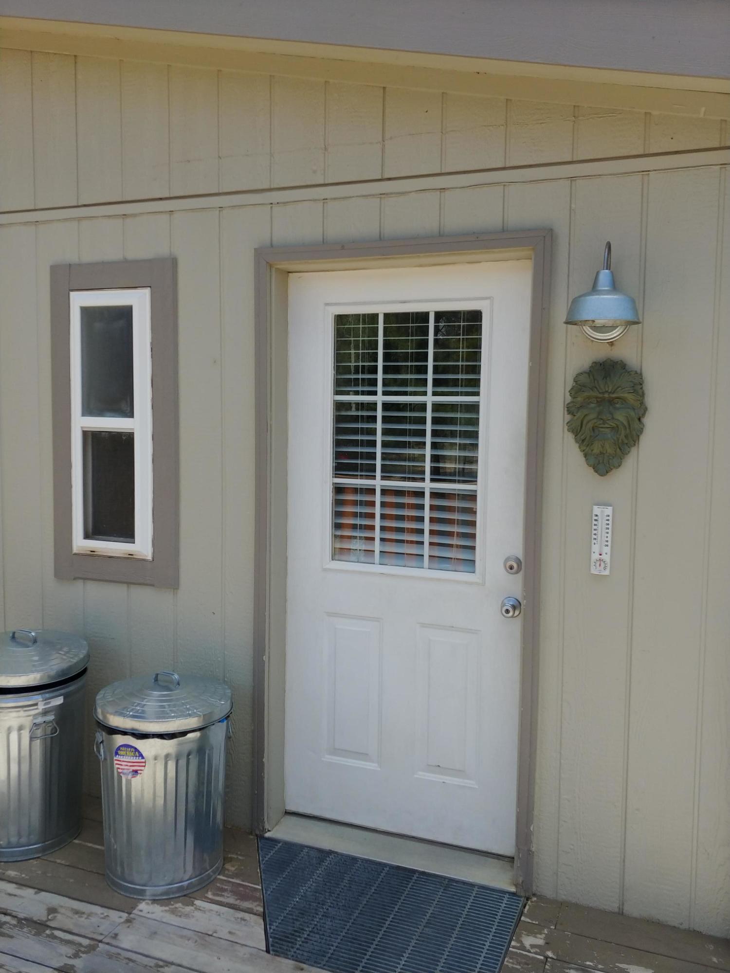 19135 Rustic Canyon Road Bend, OR 97702 - Photo 26 of 30 Side entry to laundry room