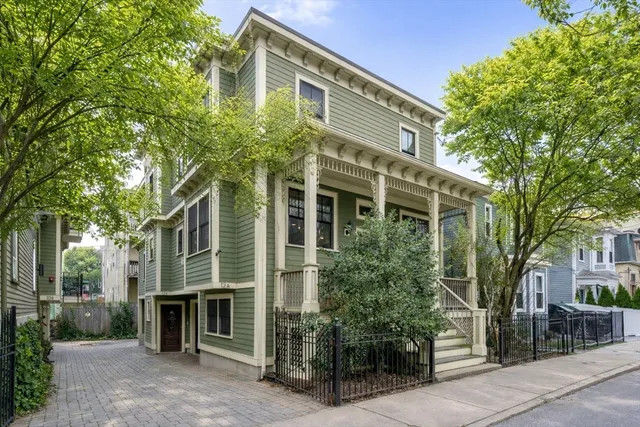 $1,199,000 | 12 Spring Garden Street, Unit B, Boston, MA 02125