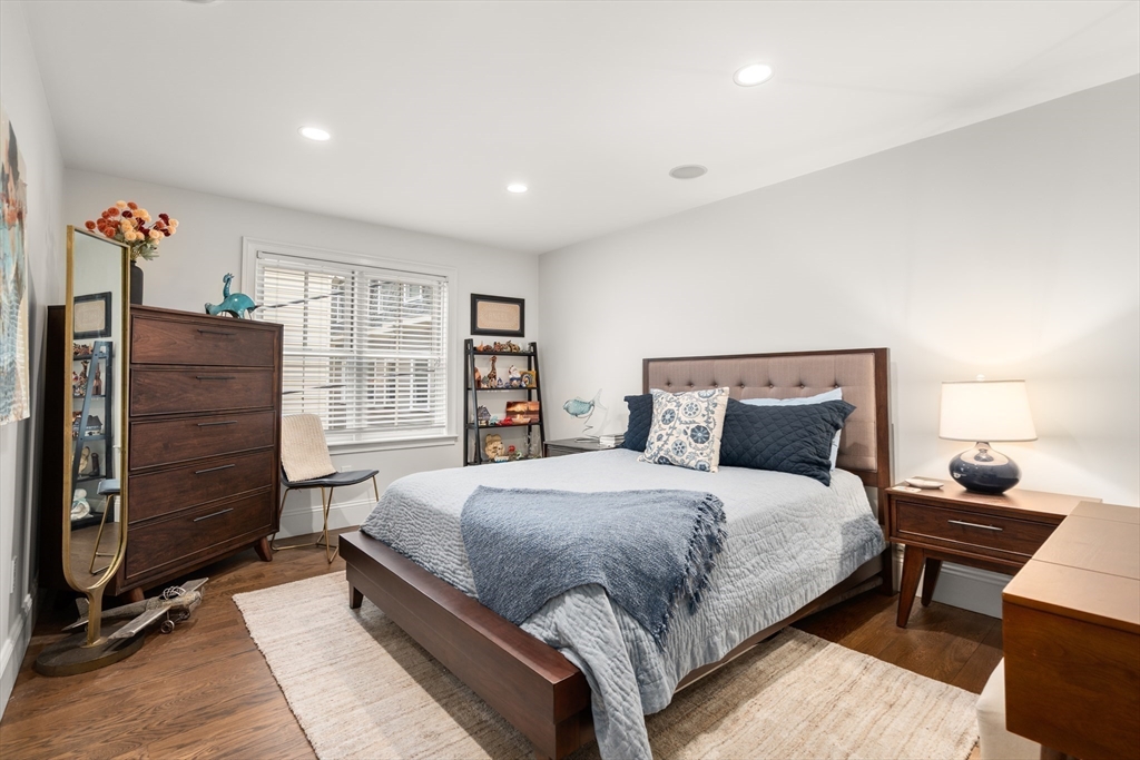 12 Spring Garden Street, Unit B Boston, MA 02125 - Photo 19 of 25