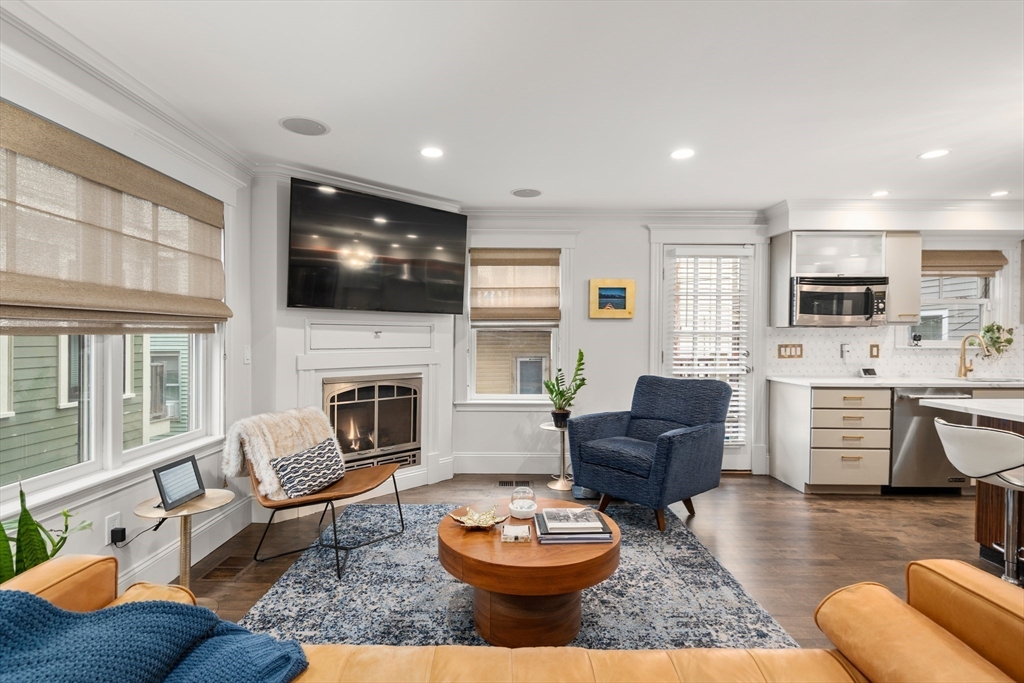 12 Spring Garden Street, Unit B Boston, MA 02125 - Photo 9 of 25