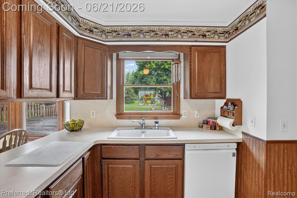 9065 East Richfield Road Davison, MI 48423 - Photo 14 of 75
