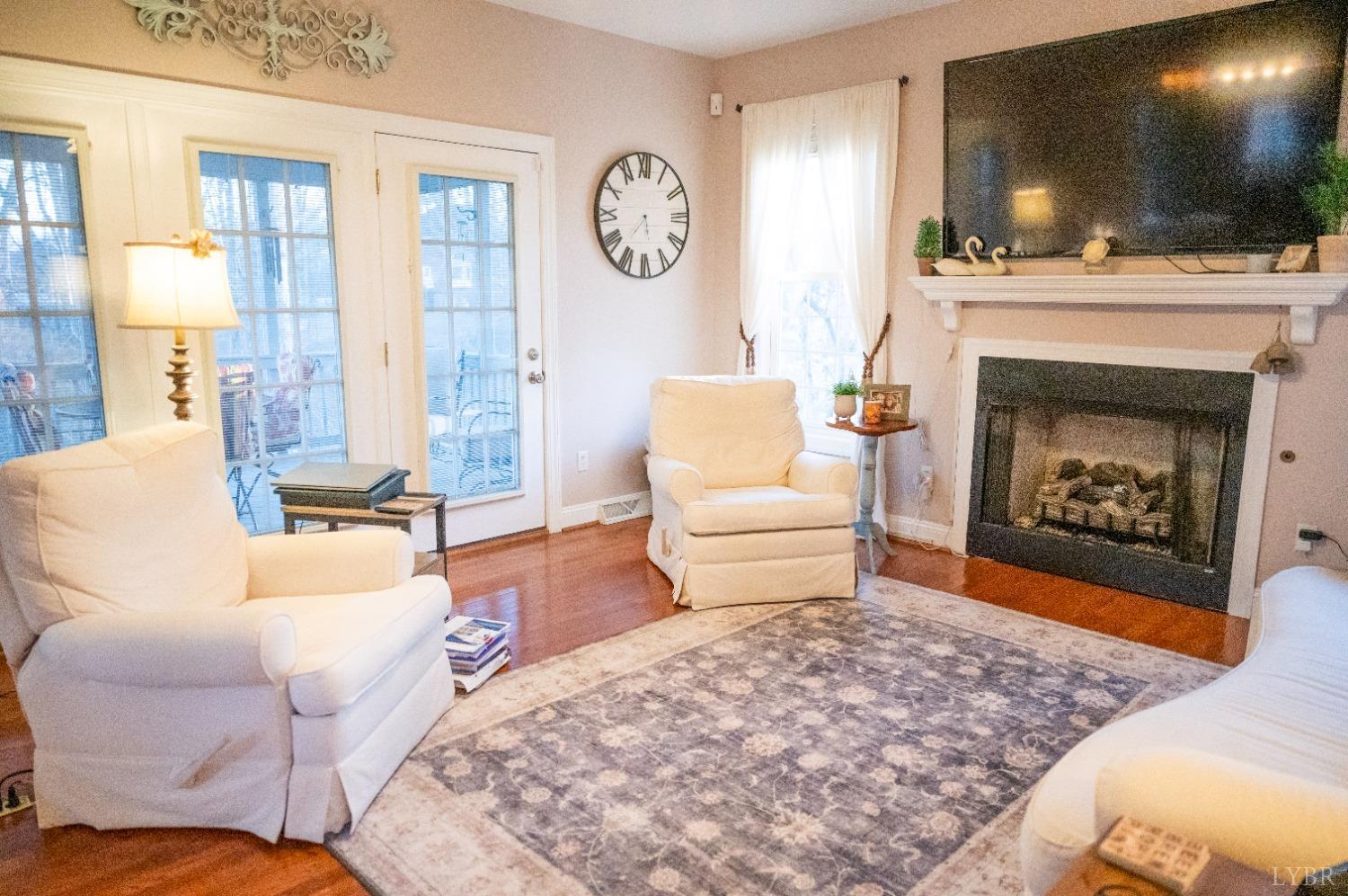 54 Bridge Tree Court Evington, VA 24550 - Photo 10 of 93