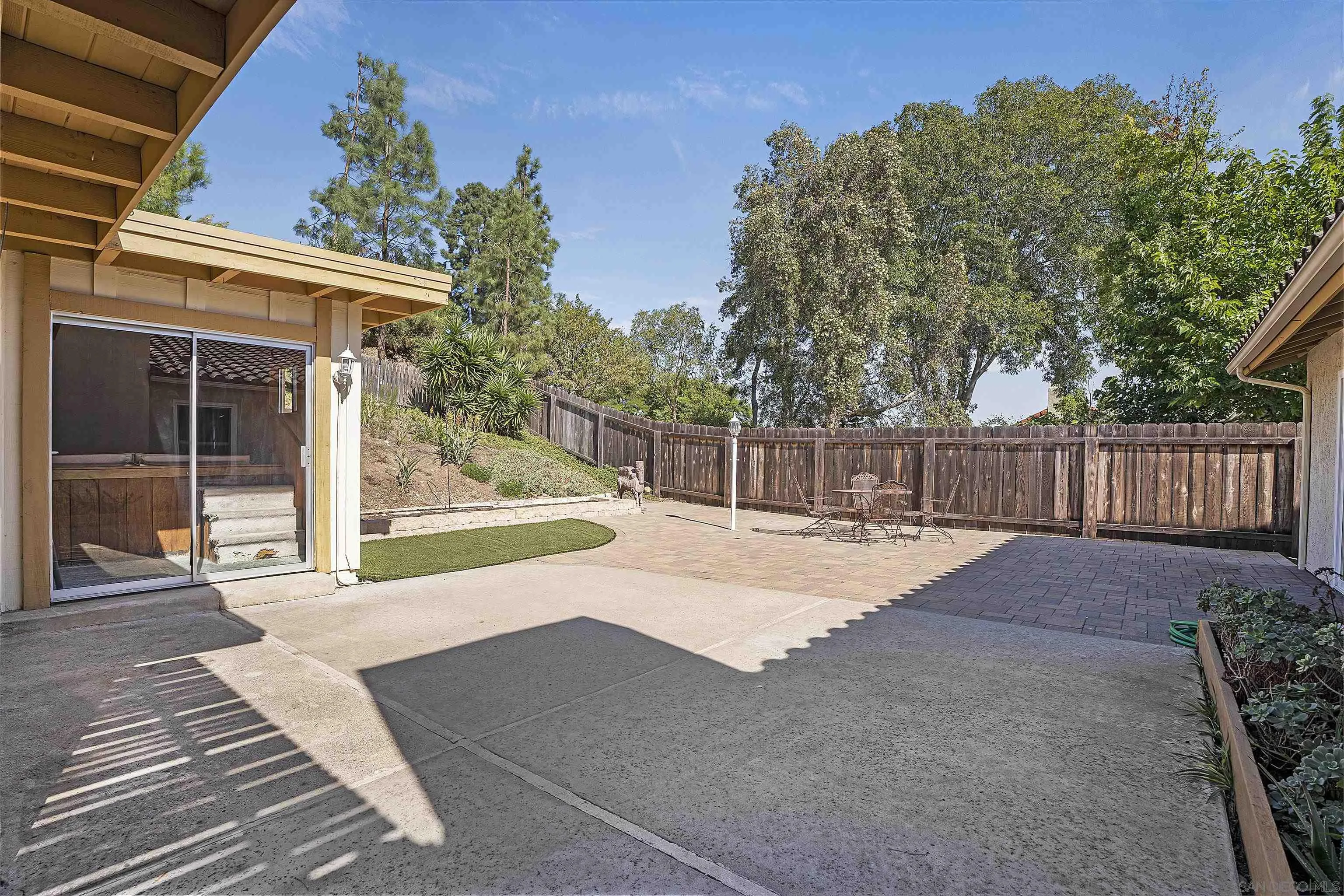 1454 Bathurst Place El Cajon, CA 92020 - Photo 33 of 35 a view of a backyard with tree s