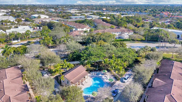 $3,300 | 406 Northwest 25th Avenue, Boynton Beach, FL 33426