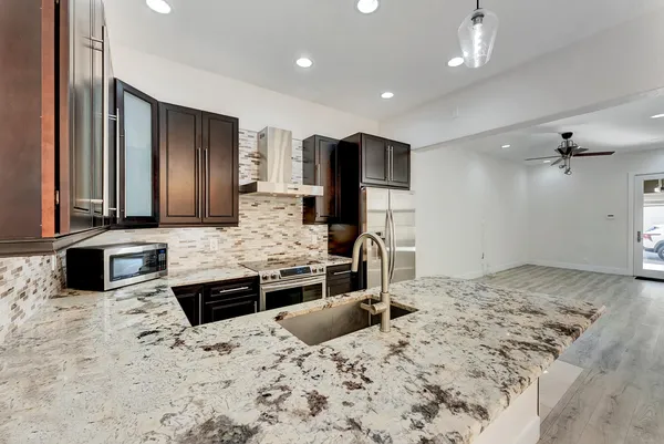 $3,300 | 406 Northwest 25th Avenue, Boynton Beach, FL 33426