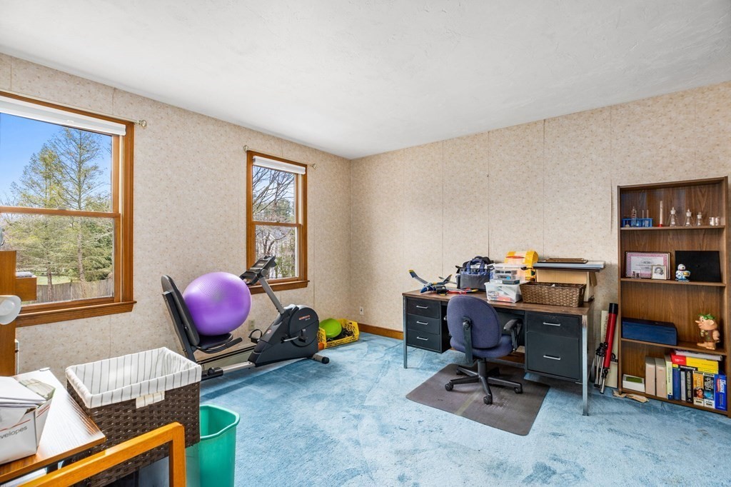 94 Setterland Farm Road Hanover, MA 02339 - Photo 16 of 33