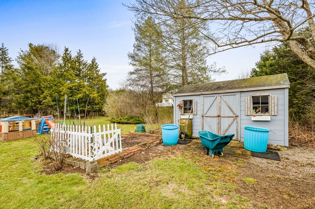 94 Setterland Farm Road Hanover, MA 02339 - Photo 27 of 33
