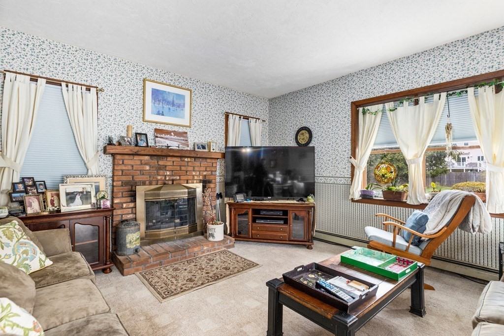 94 Setterland Farm Road Hanover, MA 02339 - Photo 10 of 33