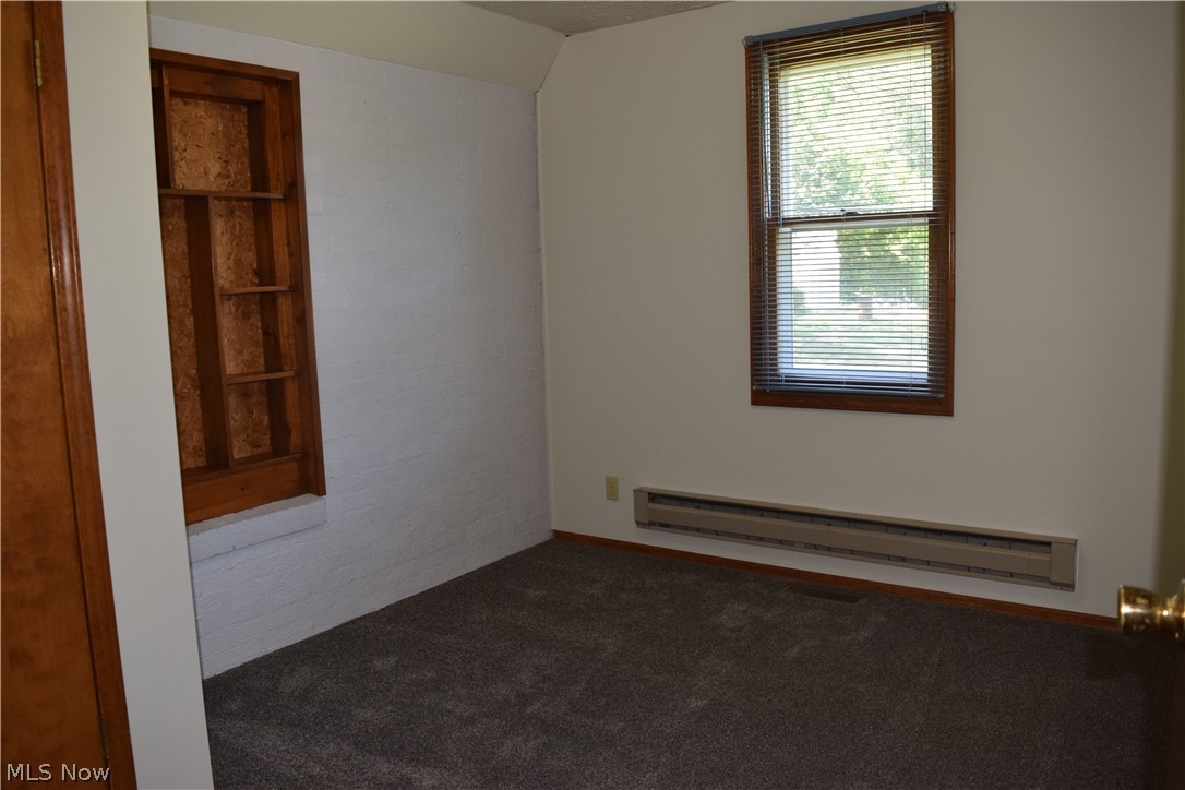 5040 2nd Street Northwest Canton, OH 44708 - Photo 14 of 45 More built ins
