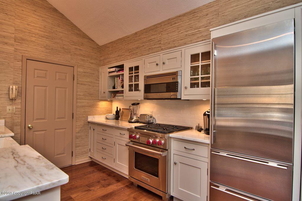 119 Creekside Road Canadensis, PA 18325 - Photo 17 of 76 Kitchen View 2