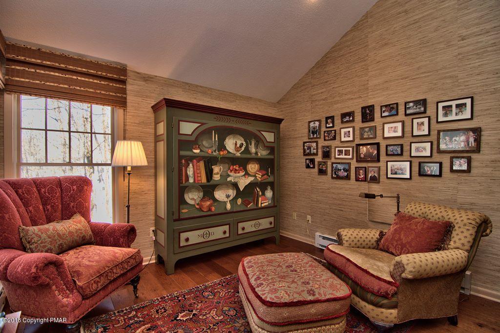 119 Creekside Road Canadensis, PA 18325 - Photo 25 of 76 Den View 1