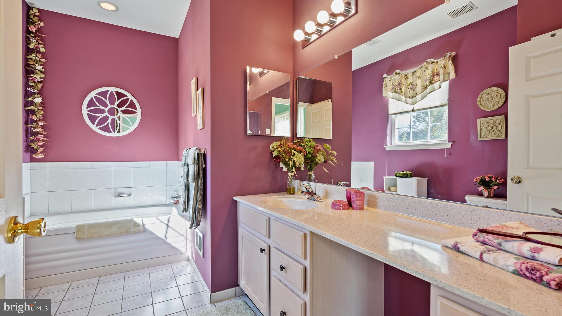 8 Fallview Court Hamilton, NJ 08690 - Photo 26 of 33 Gallery Image 26
