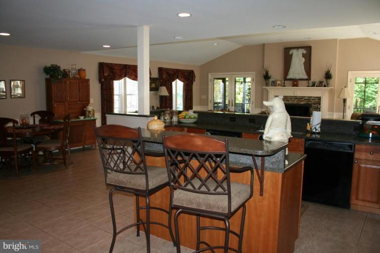 1337 Excaliber Lane Silver Spring, MD 20906 - Photo 13 of 26 Kitchen