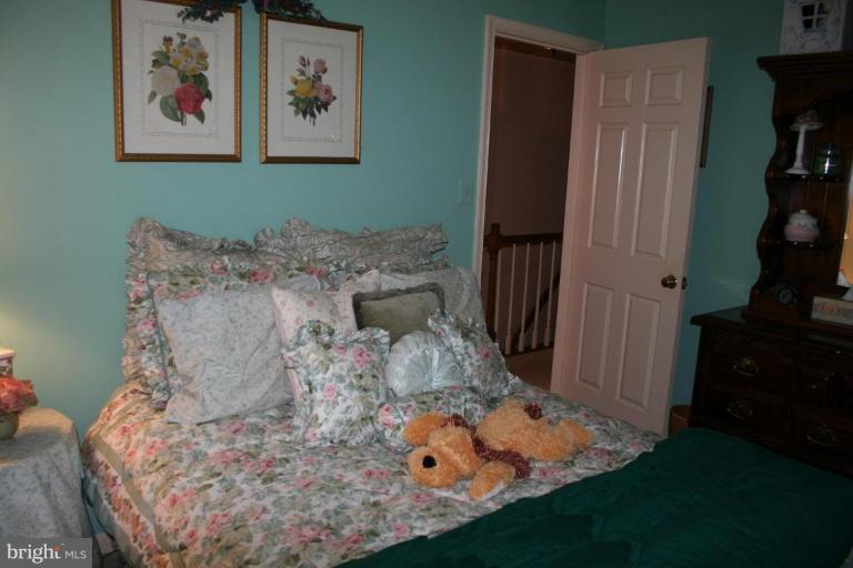 1337 Excaliber Lane Silver Spring, MD 20906 - Photo 23 of 26 Bedroom #5