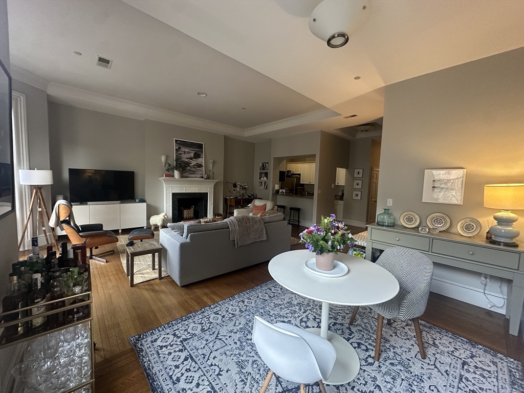 331 Beacon Street, Unit 3 Boston, MA 02116 - Photo 11 of 23