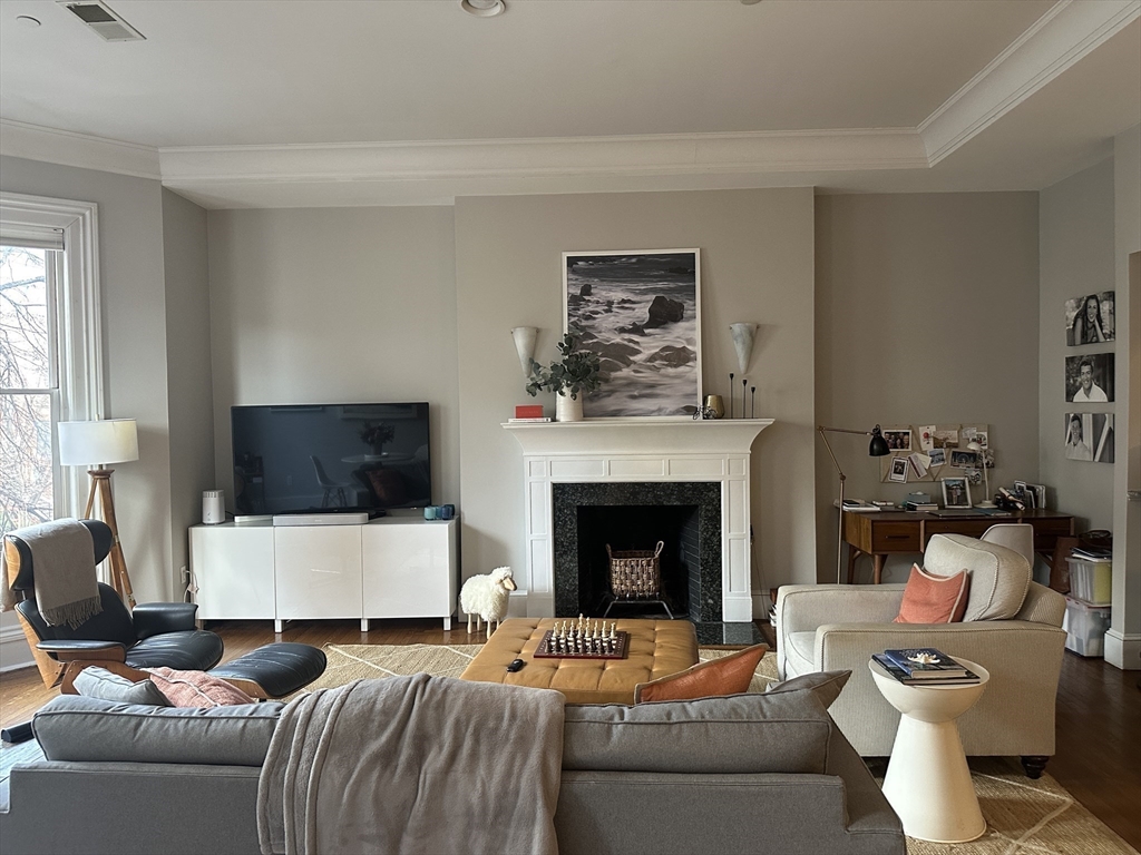 331 Beacon Street, Unit 3 Boston, MA 02116 - Photo 5 of 23