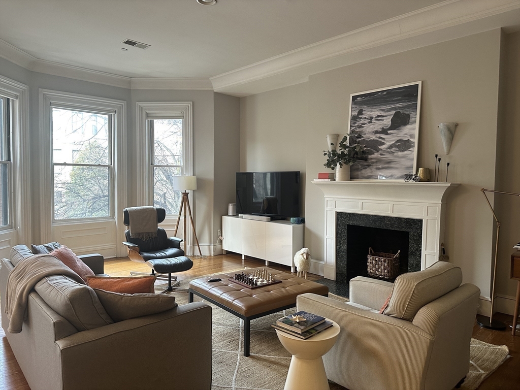 331 Beacon Street, Unit 3 Boston, MA 02116 - Photo 7 of 23
