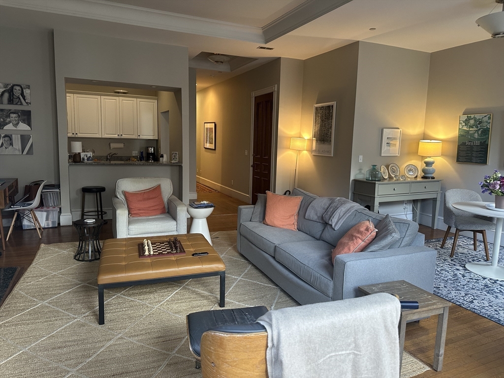 331 Beacon Street, Unit 3 Boston, MA 02116 - Photo 9 of 23