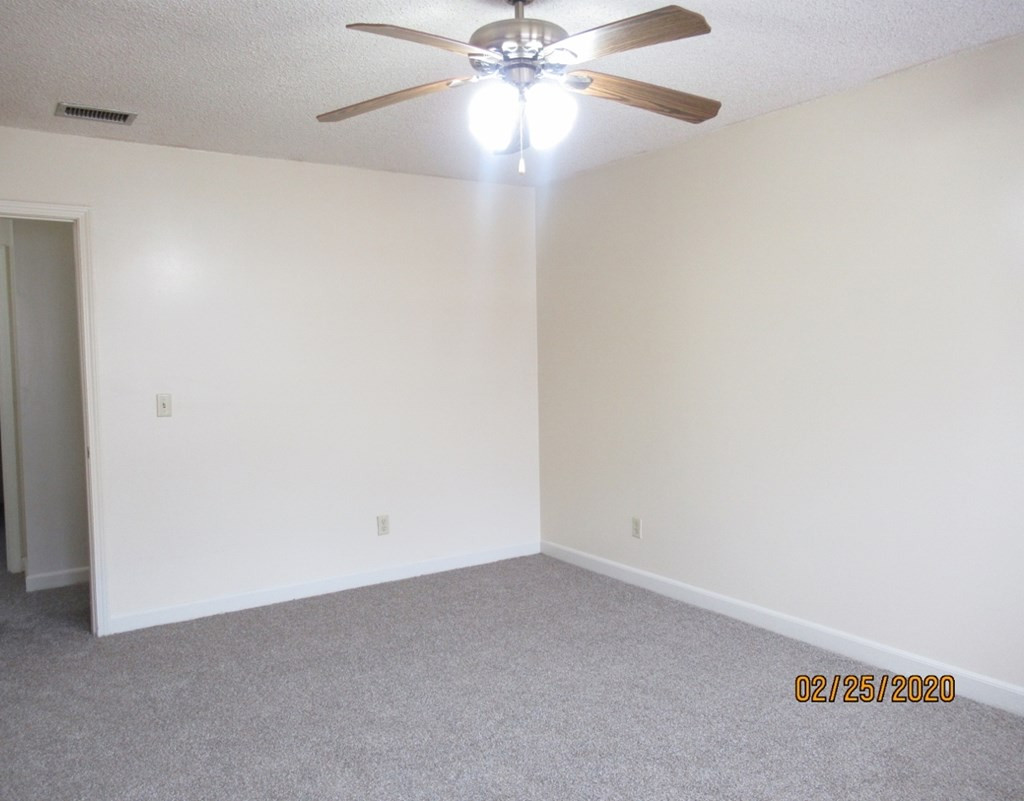 115 Engleside Street, Unit C Sumter, SC 29150 - Photo 6 of 14