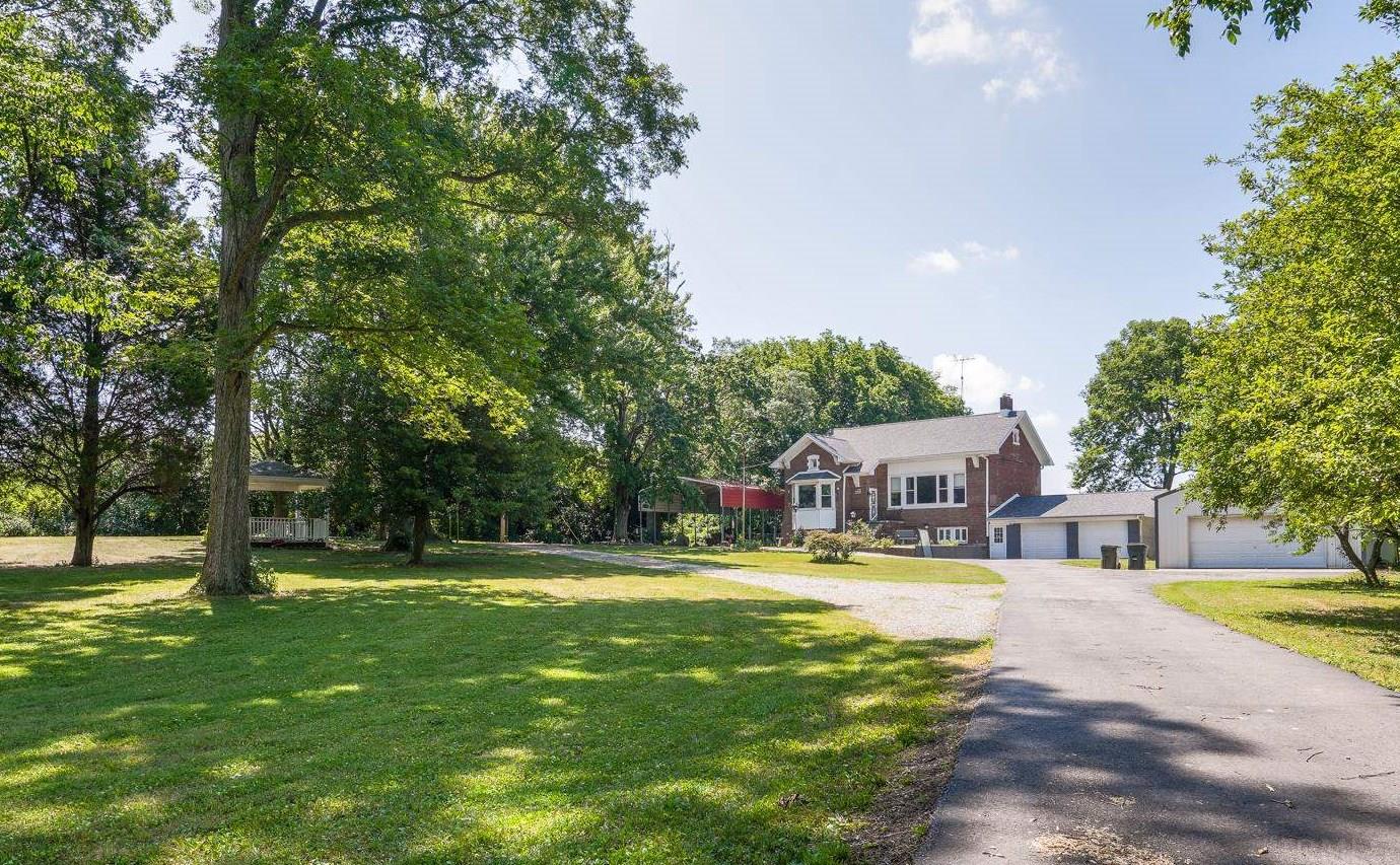 1490 Holler Road Mount Vernon, IN 47620 - Photo 1 of 20 Gallery Image 1
