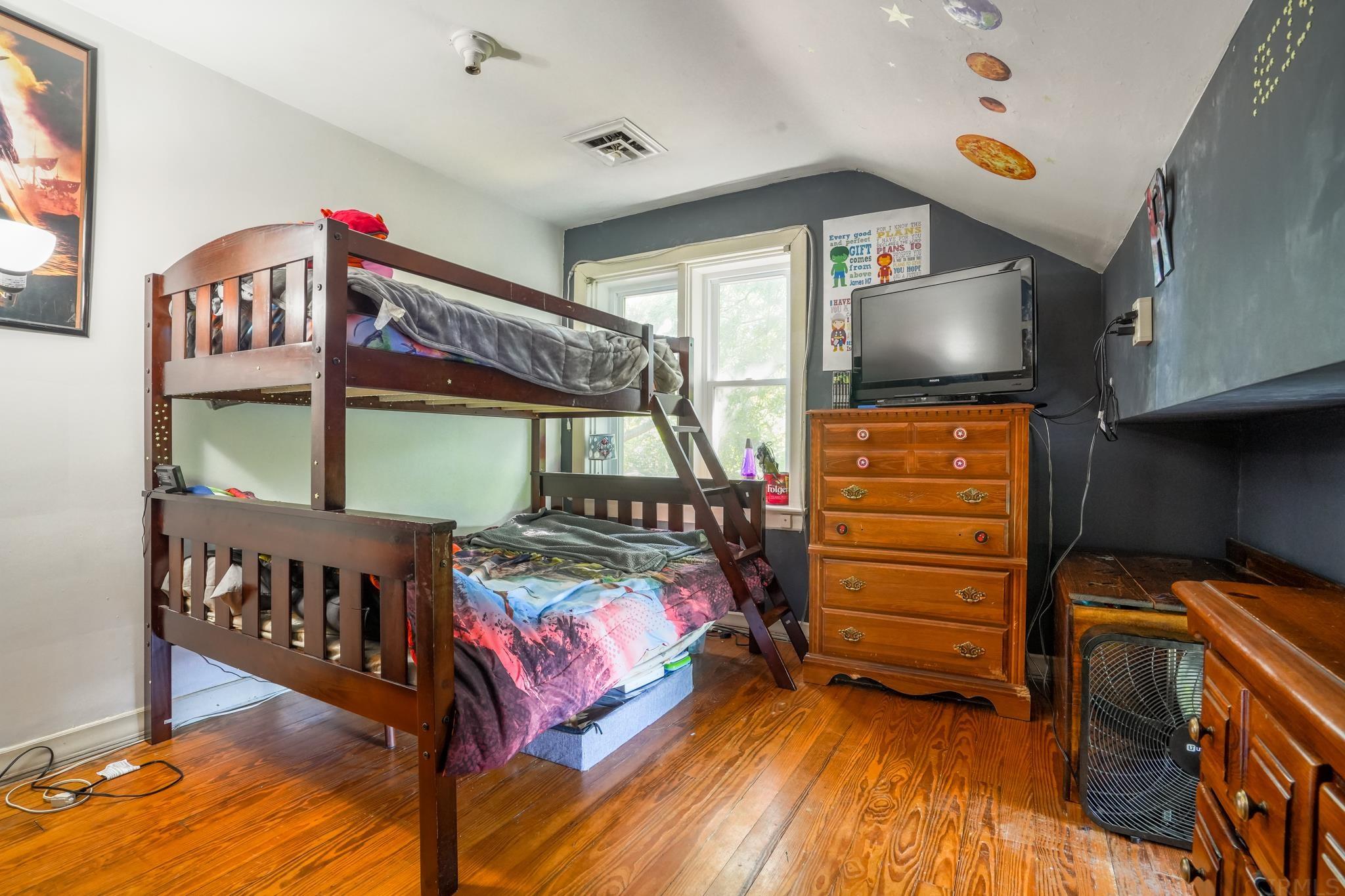 1490 Holler Road Mount Vernon, IN 47620 - Photo 14 of 20 Gallery Image 14