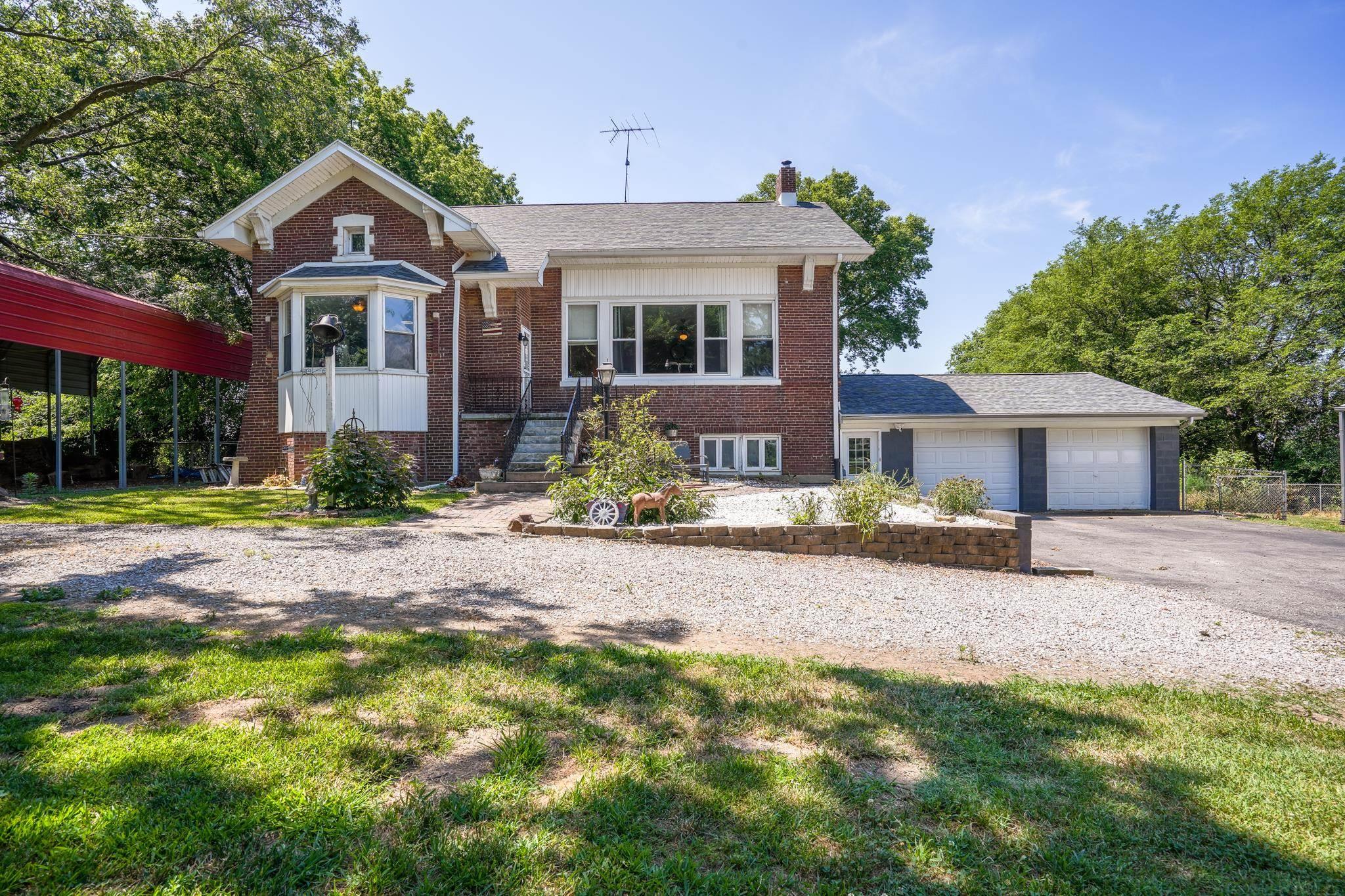 1490 Holler Road Mount Vernon, IN 47620 - Photo 2 of 20 Gallery Image 2