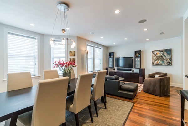 16 Warwick Road, Unit 1 Brookline, MA 02445 - Photo 4 of 19
