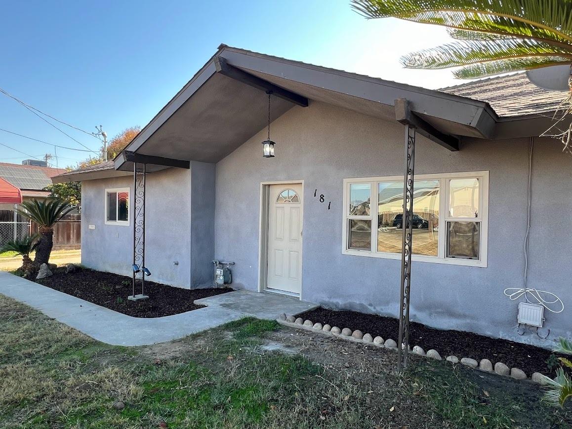 181 West Olson Avenue Reedley, CA 93654 - Photo 2 of 27 Gallery Image 2