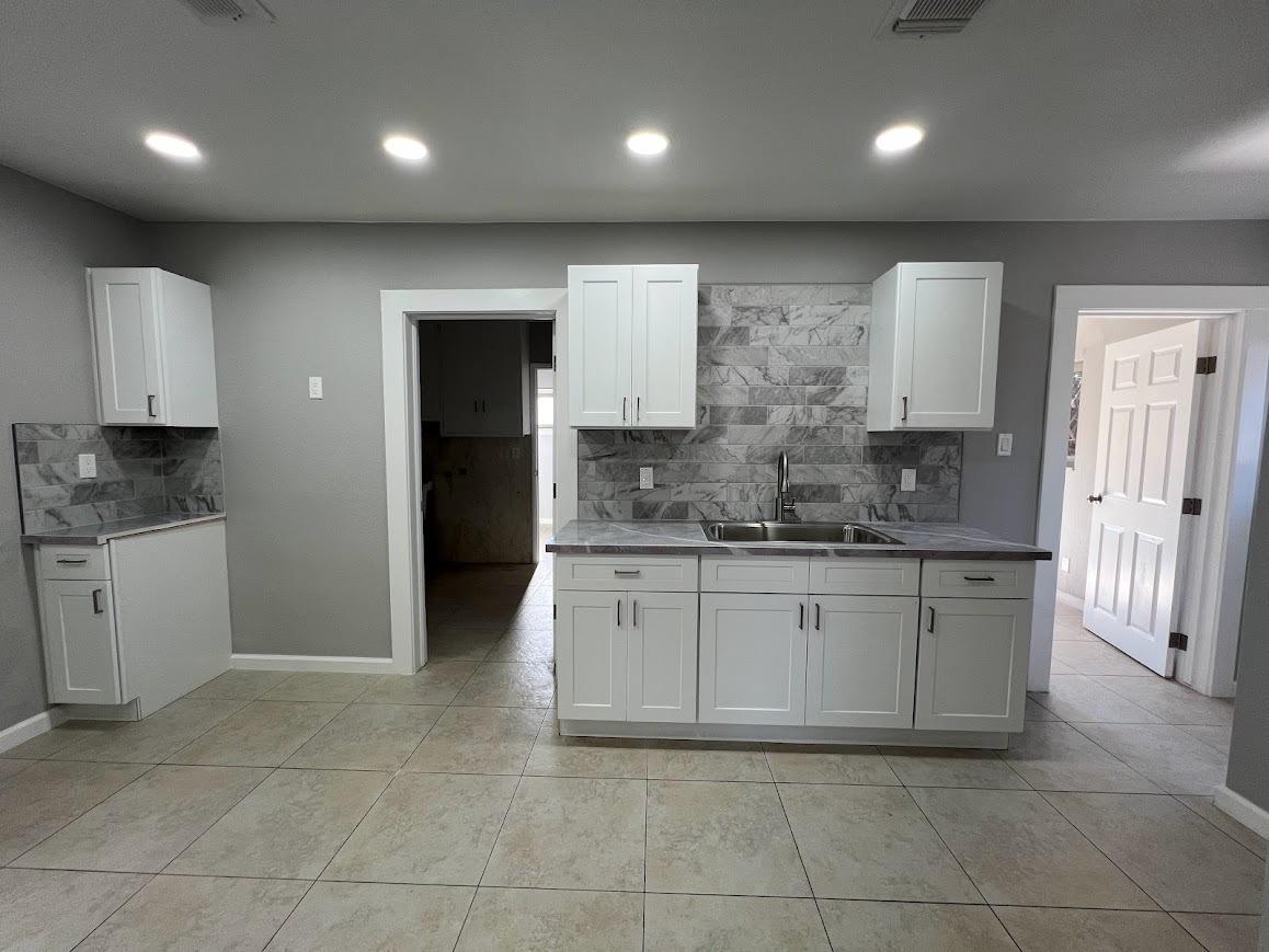 181 West Olson Avenue Reedley, CA 93654 - Photo 5 of 27 Gallery Image 5