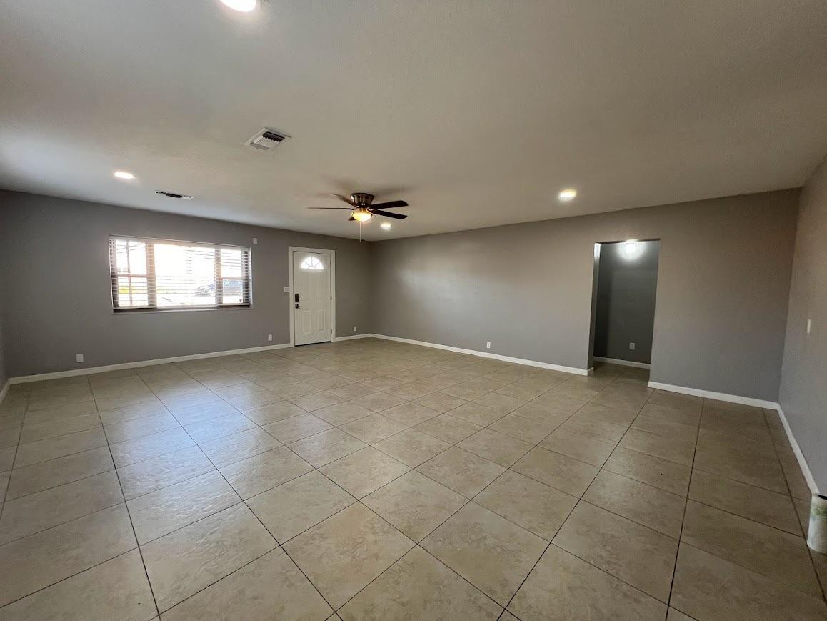 181 West Olson Avenue Reedley, CA 93654 - Photo 9 of 27 Gallery Image 9