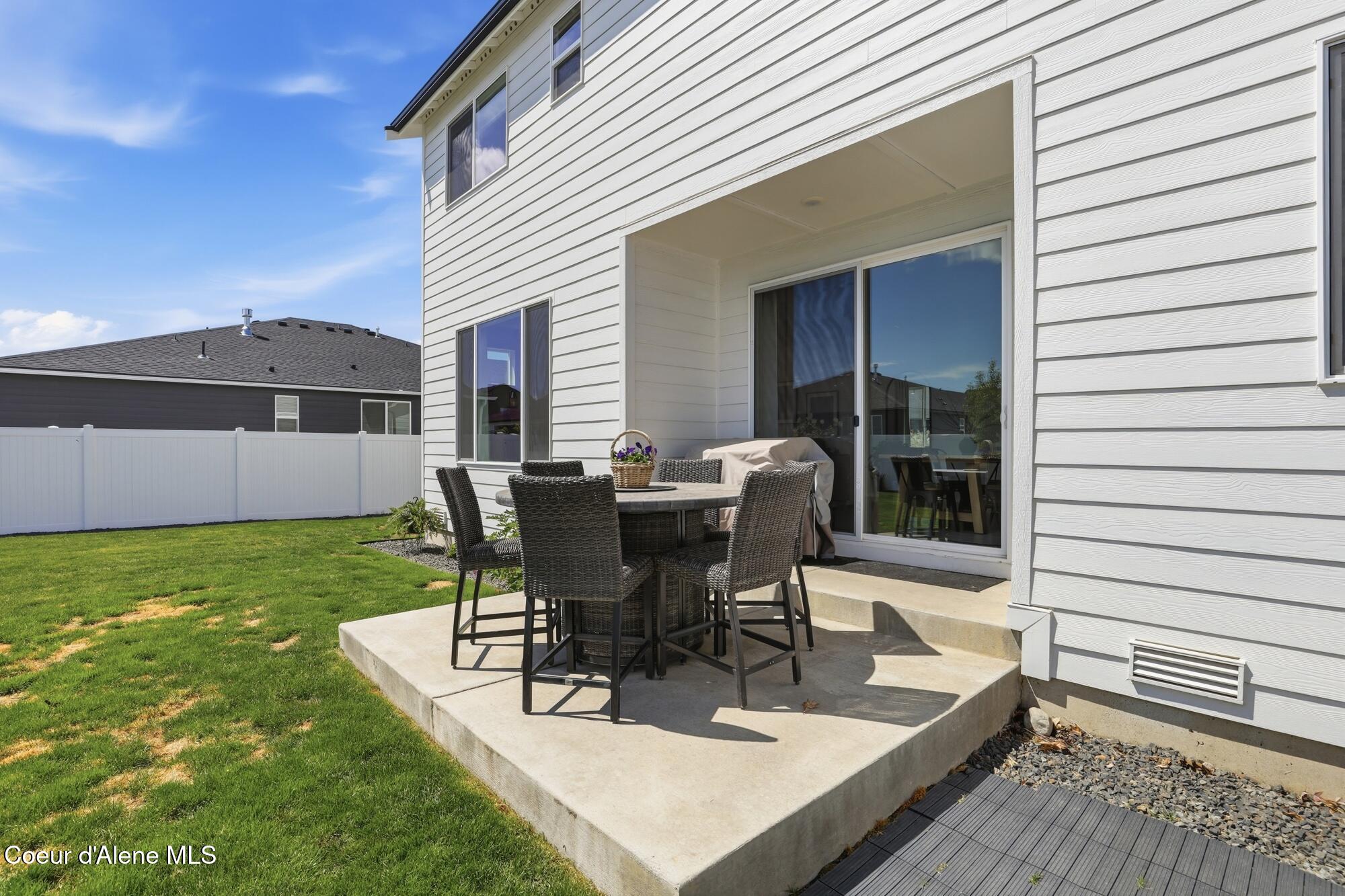 3146 North Coco Street Post Falls, ID 83854 - Photo 40 of 48 Back Patio