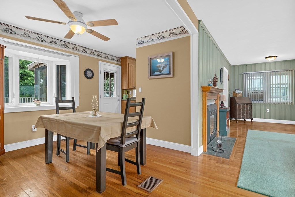 8 Vista Drive Danvers, MA 01923 - Photo 13 of 38