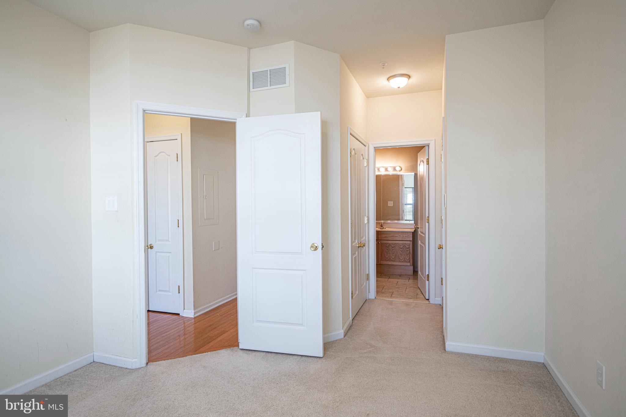 290 Byberry Road, Unit 1 Philadelphia, PA 19116 - Photo 17 of 32 Gallery Image 17