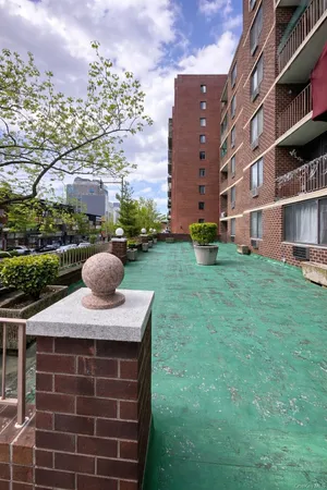 $3,100 | 36-41 Union Street, Unit 2B | Downtown Flushing