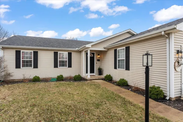 a front view of house with yard