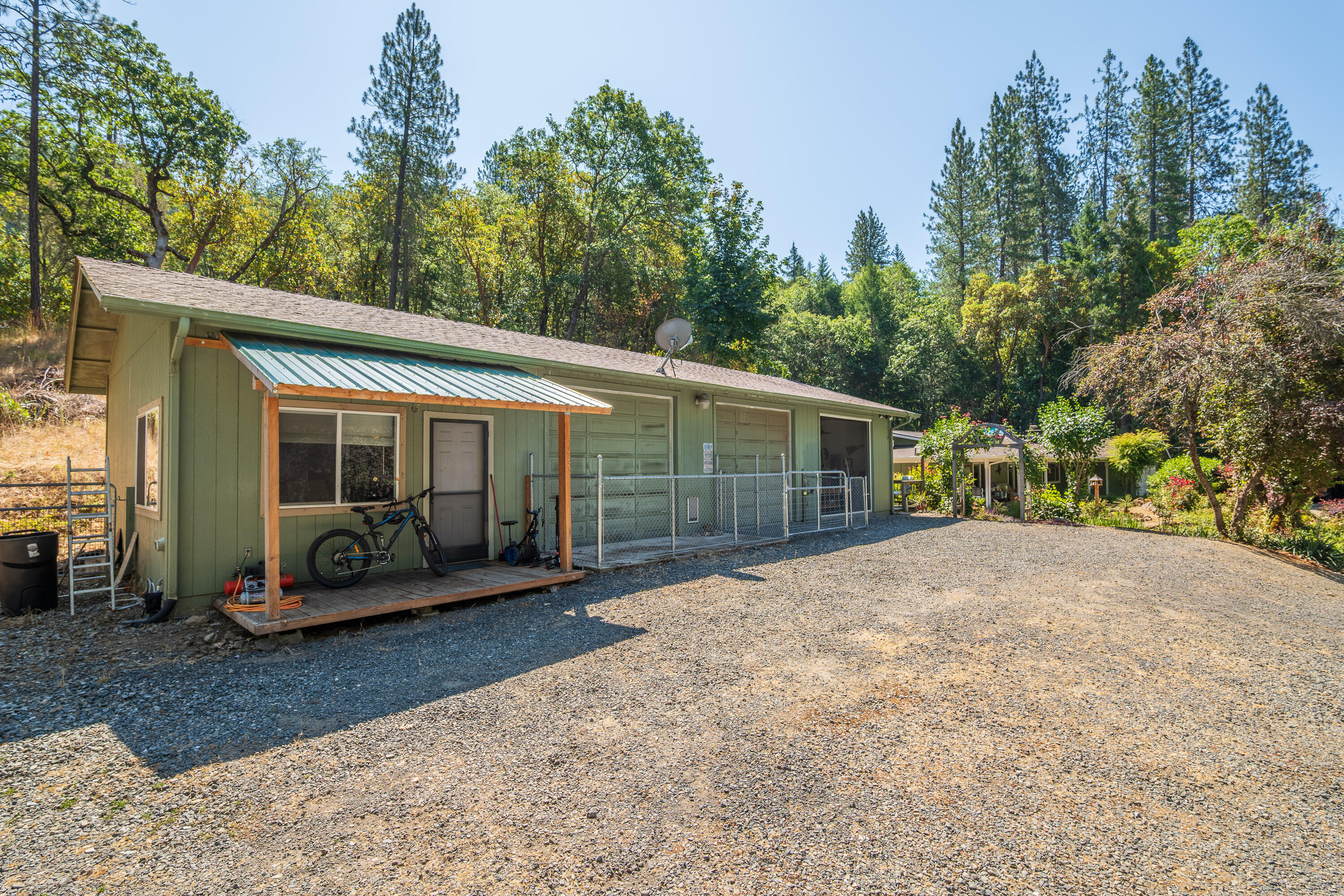 7081 New Hope Road Grants Pass, OR 97527 - Photo 36 of 50 7081NewHopeRd-038