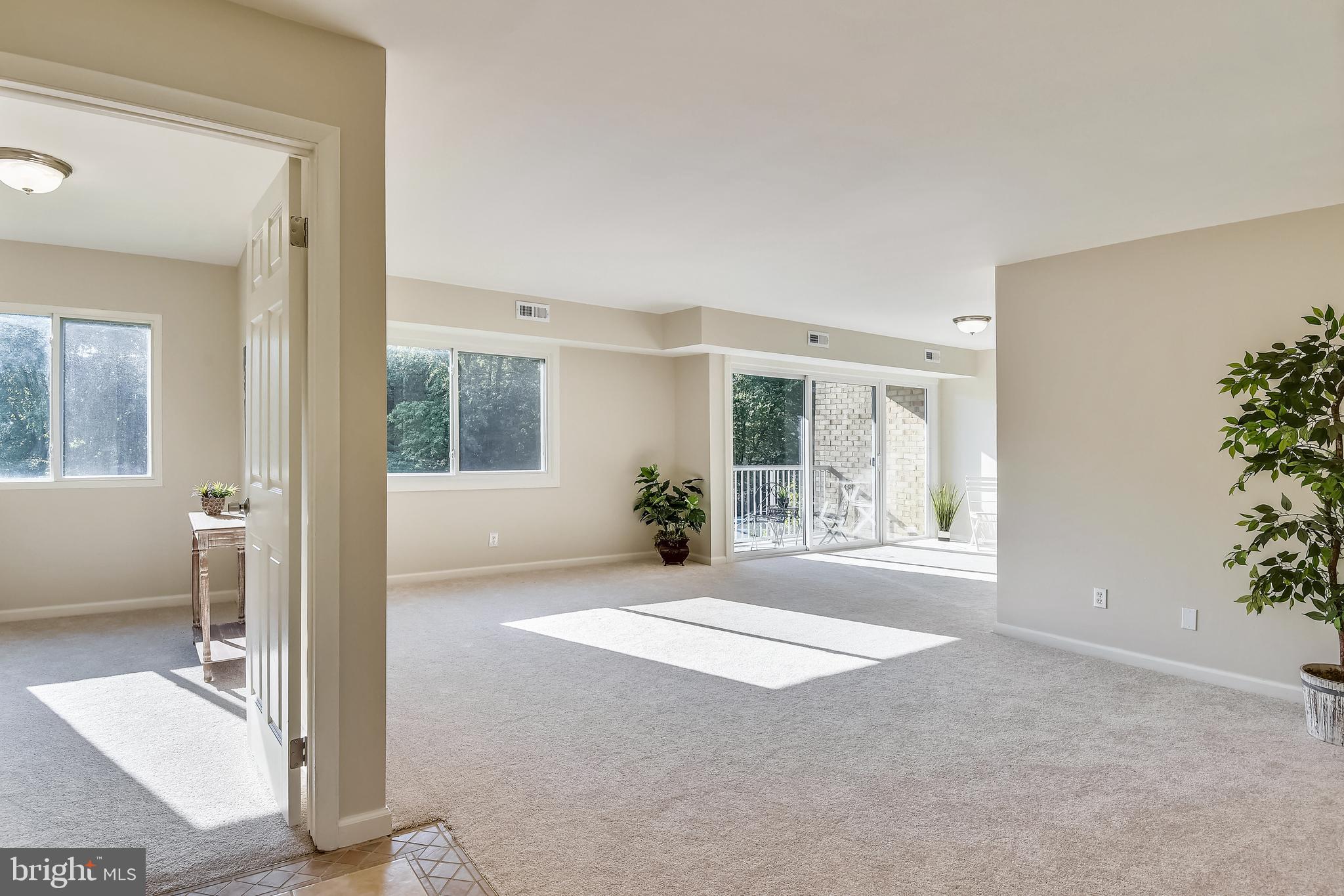 2905 Charing Cross Road, Unit 8 Falls Church, VA 22042 - Photo 2 of 46 Entire Condo is filled will Light!