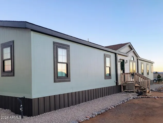 $295,000 | 9797 East Nevada Drive, Hereford, AZ 85615