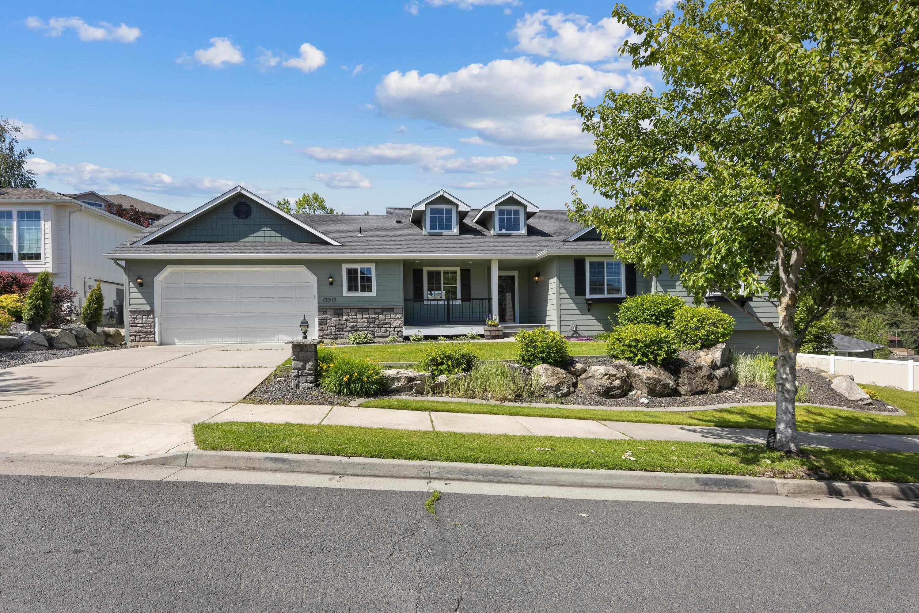 13515 North Addison St  