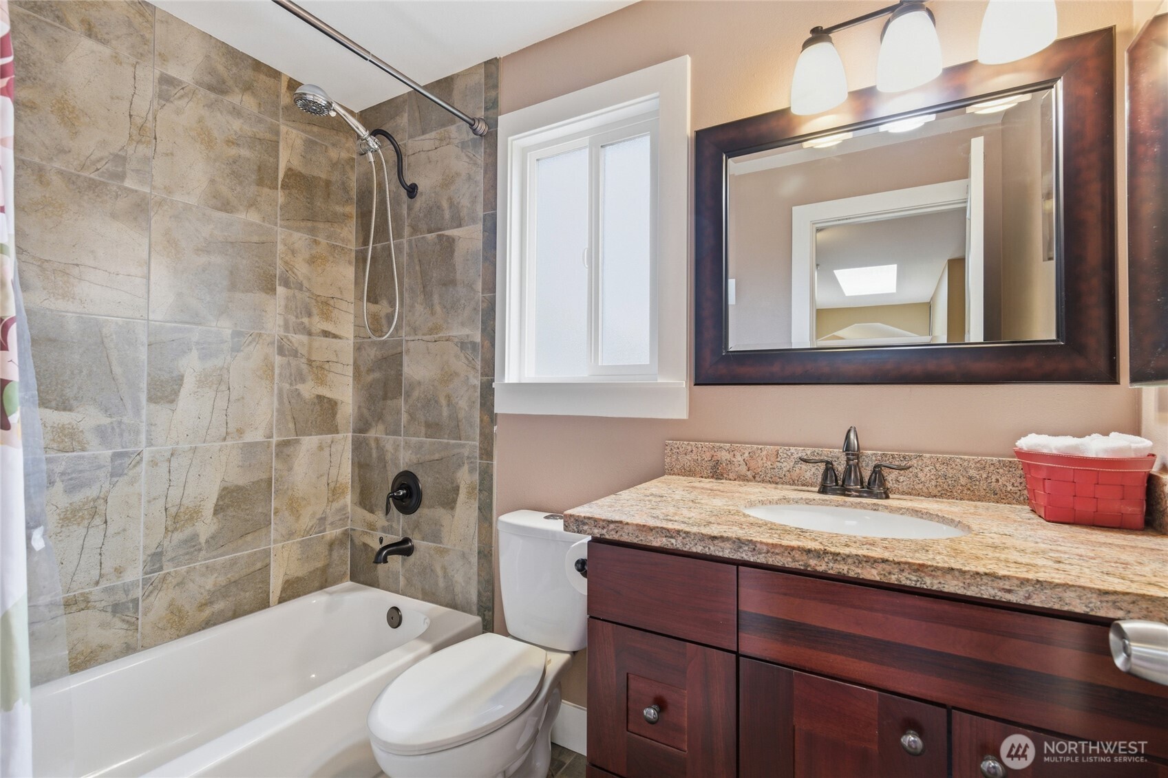 10927 Northeast 157th Street Bothell, WA 98011 - Photo 15 of 38