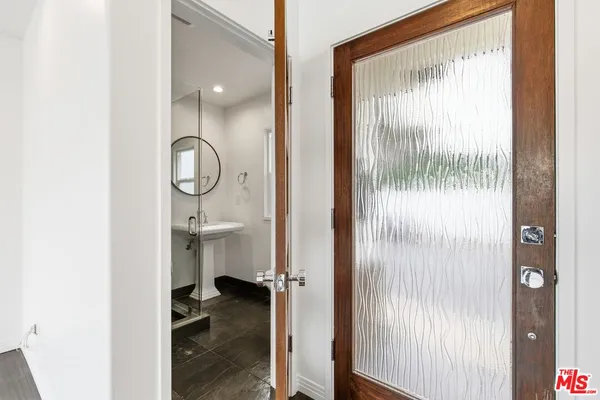 $7,195 | 3476 Troy Drive, Los Angeles, CA 90068