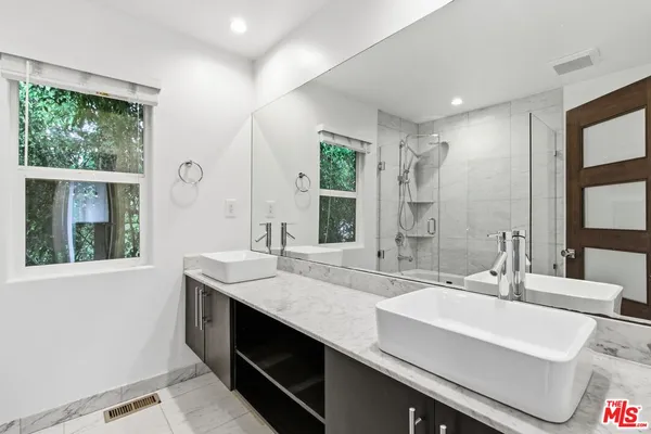 $7,195 | 3476 Troy Drive, Los Angeles, CA 90068