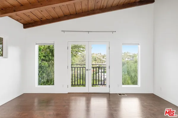 $7,195 | 3476 Troy Drive, Los Angeles, CA 90068