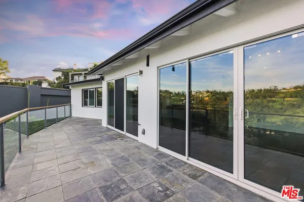 $7,195 | 3476 Troy Drive, Los Angeles, CA 90068